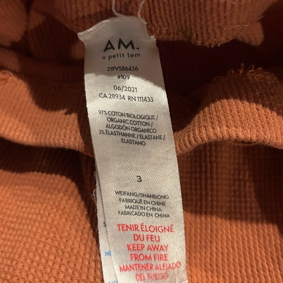 AM. x Petit Lem Lounge Set - Picture 6 of 8